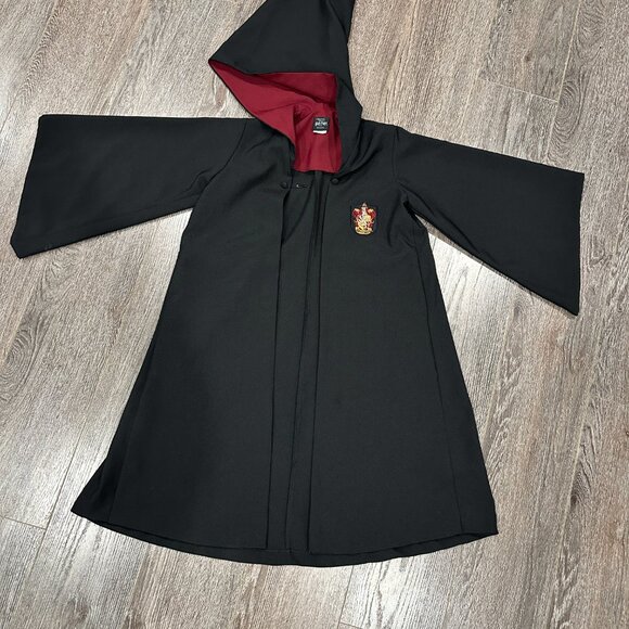 Harry Potter Universal Studios Gryffindor Robe – Size XXXS - Picture 2 of 15